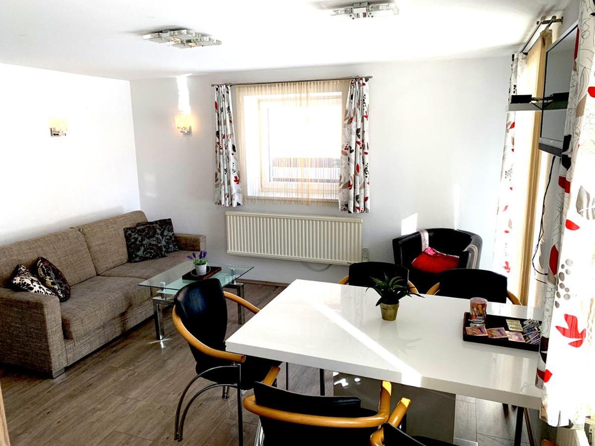 Haus Schmitten - Austrian Alpine Getaways Apartment เซลล์อัมเซ ภายนอก รูปภาพ