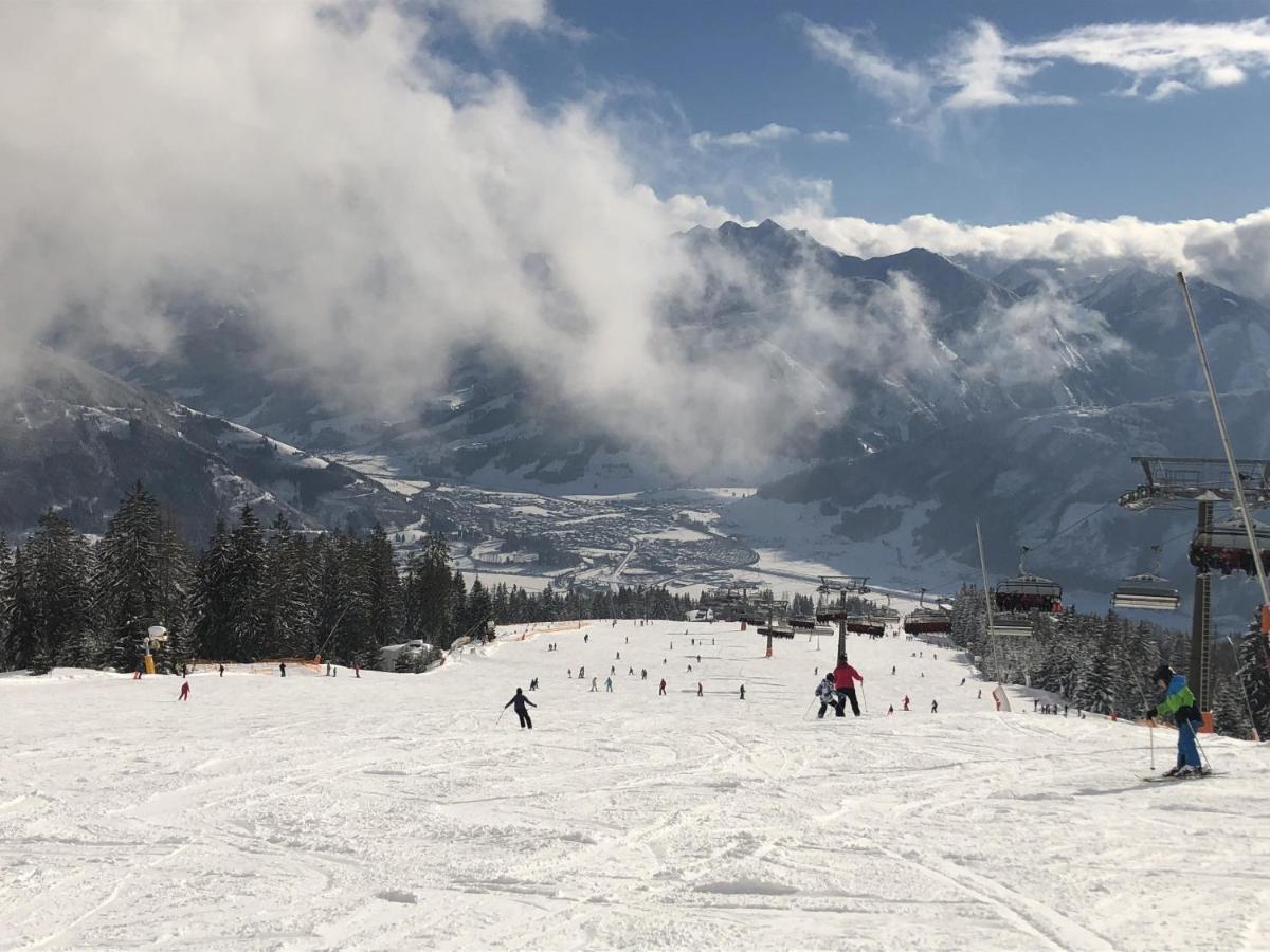 Haus Schmitten - Austrian Alpine Getaways Apartment เซลล์อัมเซ ภายนอก รูปภาพ