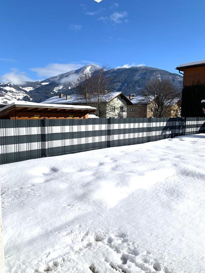 Haus Schmitten - Austrian Alpine Getaways Apartment เซลล์อัมเซ ภายนอก รูปภาพ