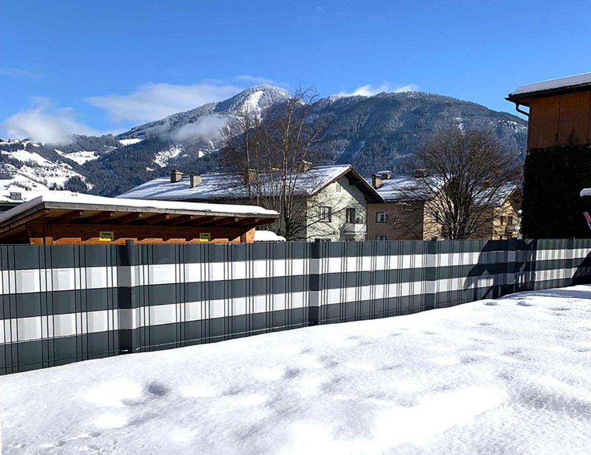 Haus Schmitten - Austrian Alpine Getaways Apartment เซลล์อัมเซ ภายนอก รูปภาพ